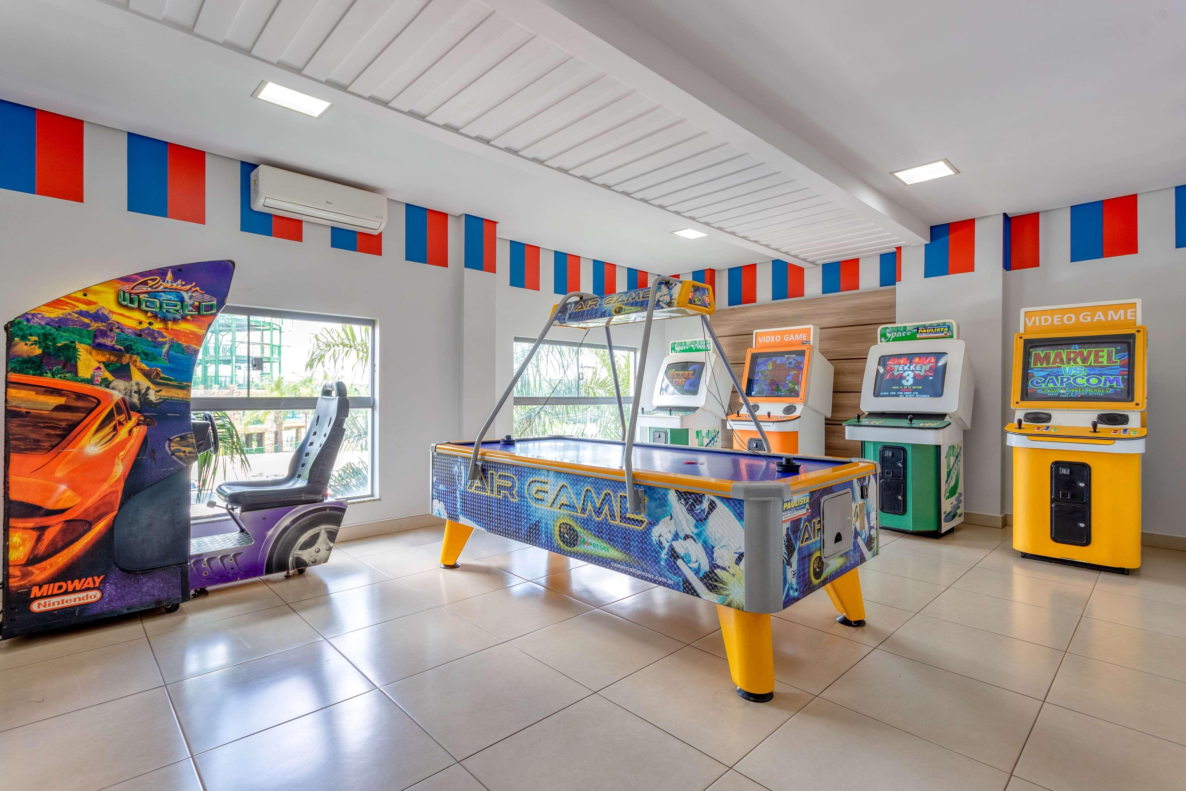 Wyndham Olimpia Royal Hotels المظهر الخارجي الصورة The game room